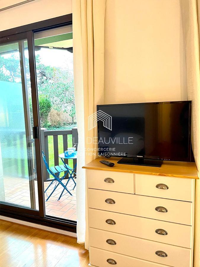 Studio 1 Gainsbourg C.L.S Deauville Buitenkant foto